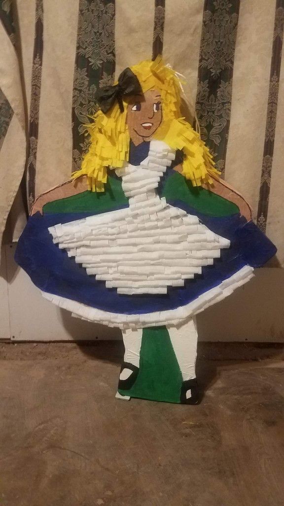Alice In Wonderland Pinata