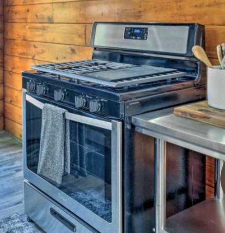 Whirlpool Freestanding Range