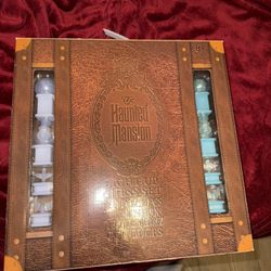 Haunted Mansion Chess Set