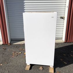 Kenmore Upright Freezer 