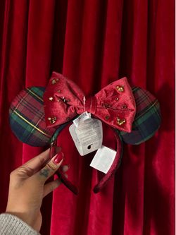 2026 Disney Christmas Ears