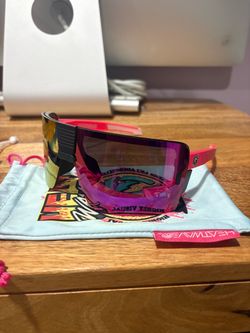 Heatwave sun glasses