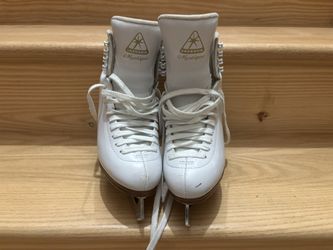 Jackson Mystique Ice Skates/ Youth Size 4