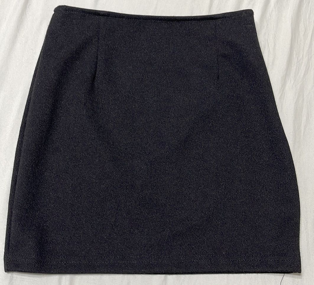 Black Mini Skirt 