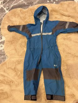 Oaki Rain Suit Great Condition!!! 