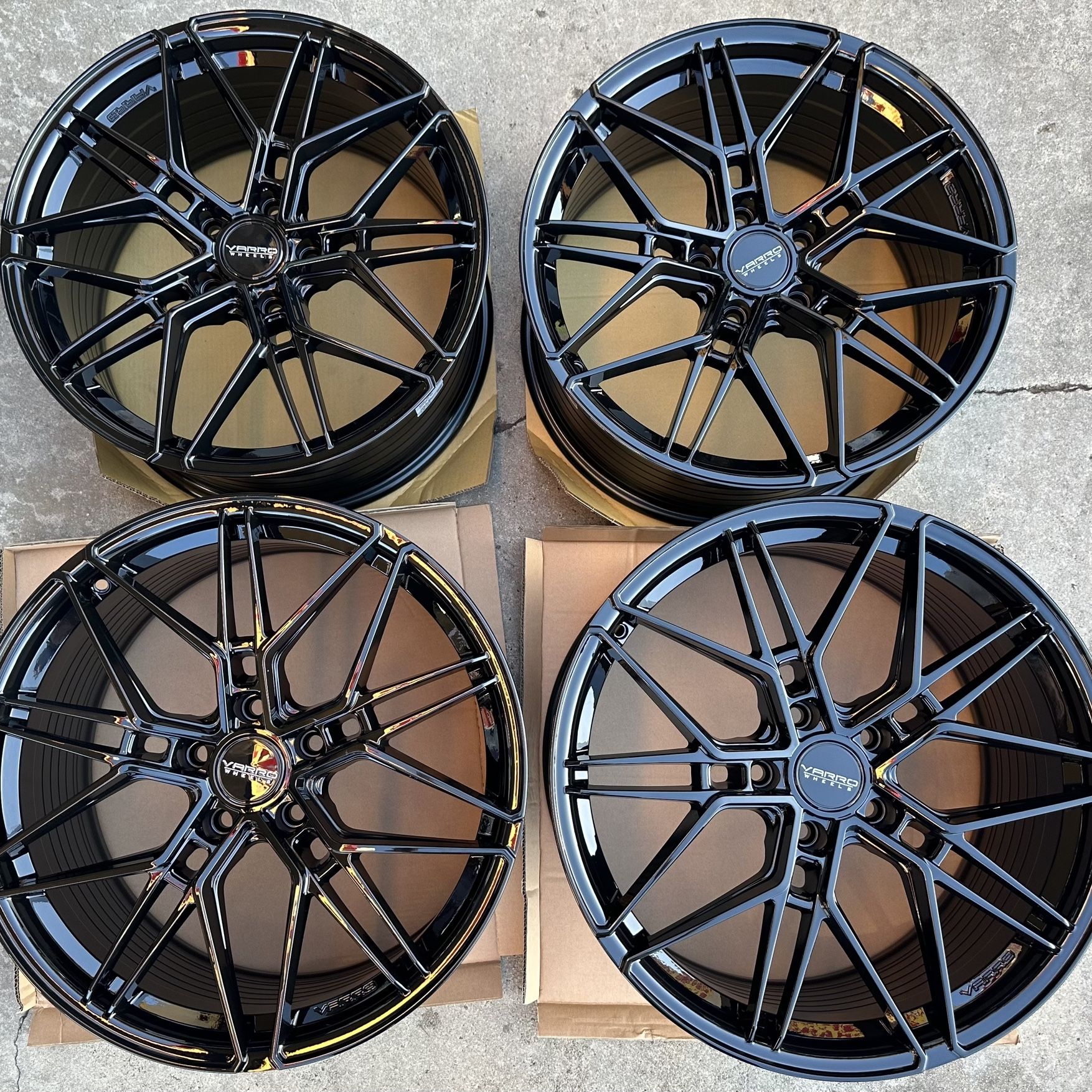ヴィレロイ VARRO VD45x GLOSS BLACK WHEELS CORVETTE C6 C7 Z51 STINGRAY 19X9.5