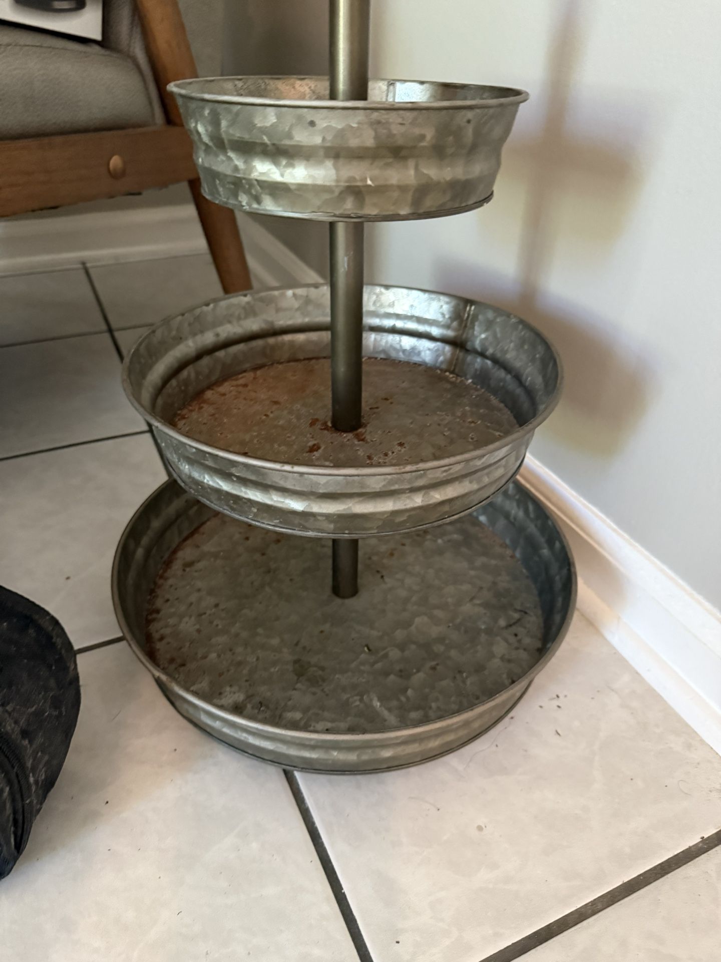Galvanized three tier tray