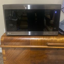 LG Smart Inverter Microwave Oven