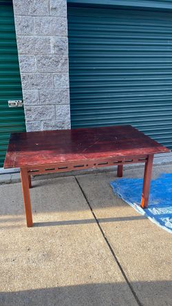Play table