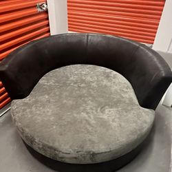 Love Seat 