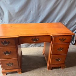 Bedroom Furniture Set