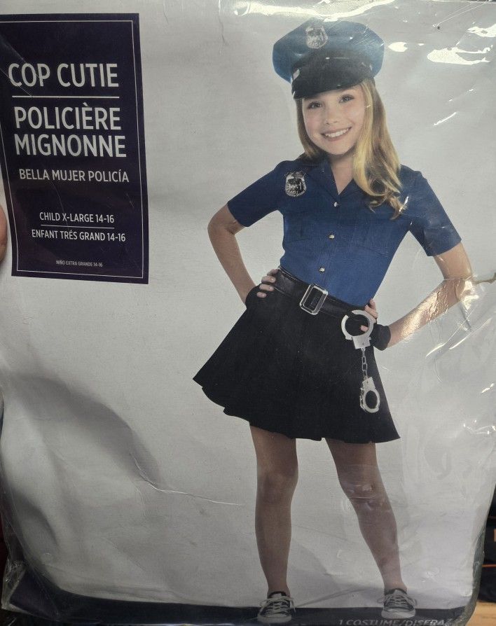 Girl Cop