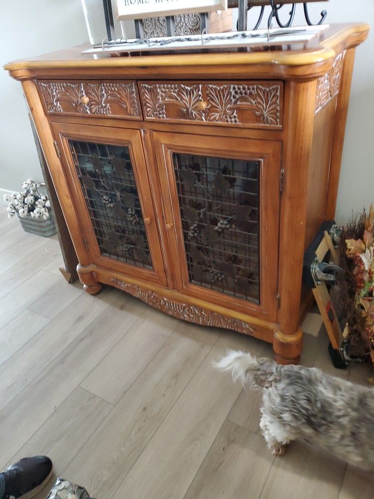 Wine Cabinet