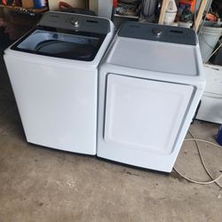 SAMSUNG WASHER AND ELECTRIC DRYER 