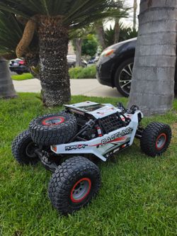 🔥 BRAND NEW LOSI SUPER BAJA REY 2.0 – $800