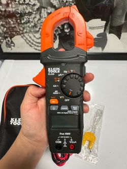 Klein Tools CL320 True RMS 400A AC Digital Clamp Meter w/ Case & Accessories
