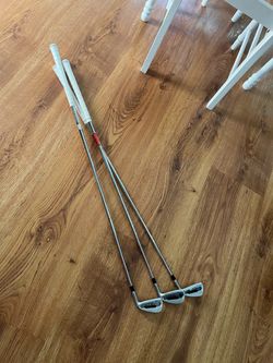 Golf club set $20