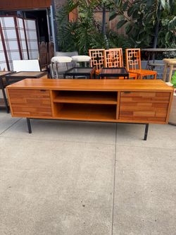 Modern contemporary TV console