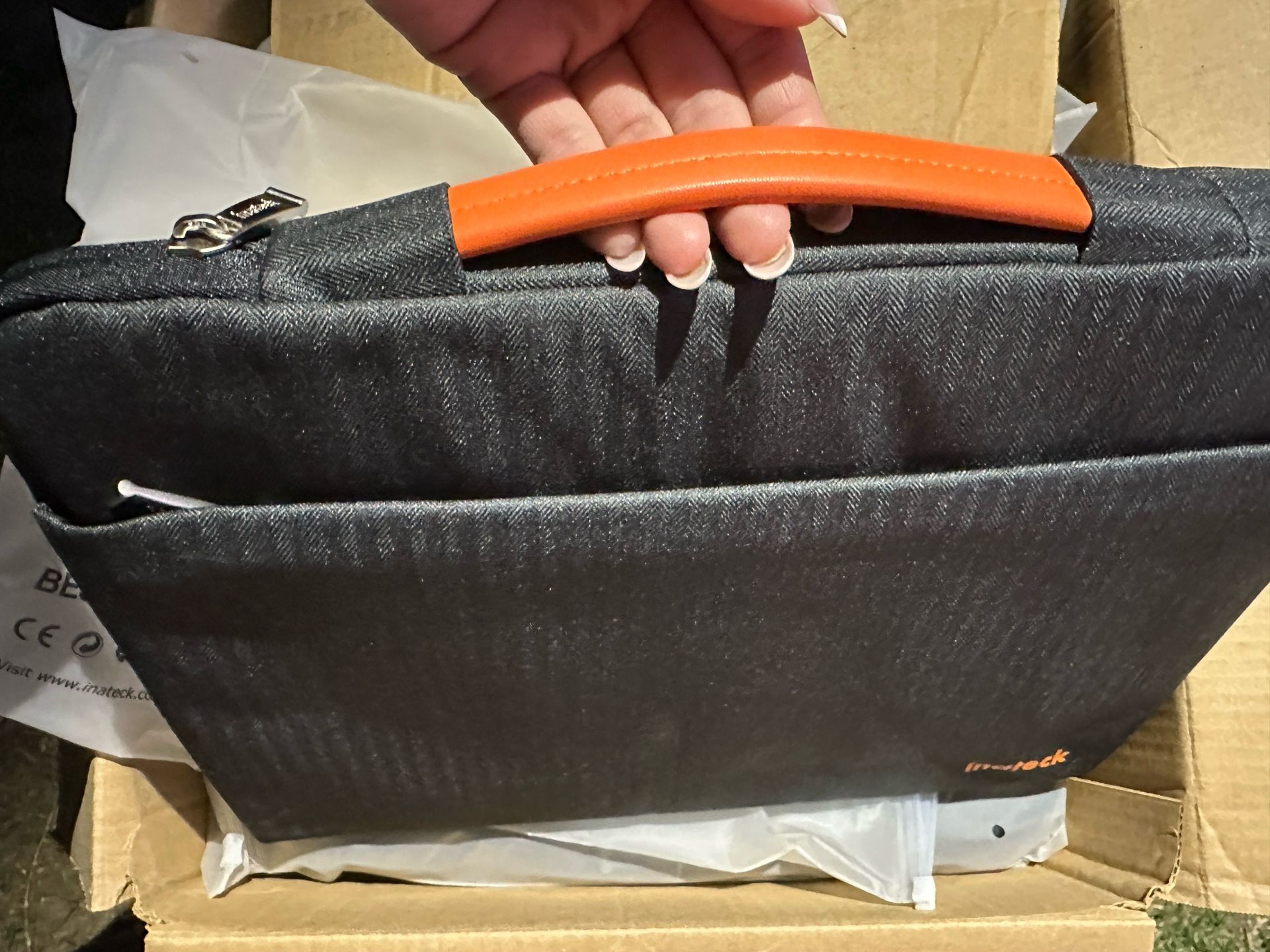 Inatech Laptop Case With Leather Handle