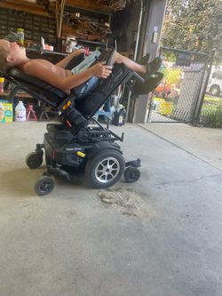 Axiom mobility chair by adaptive star thank you this chair is a ex real good condition