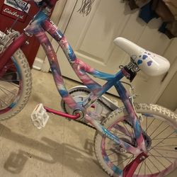 Girls bike