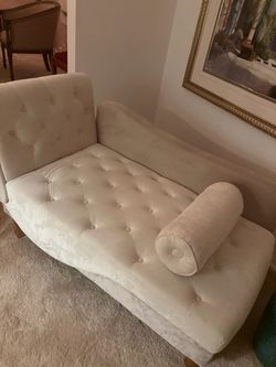 White modern chaise with storage