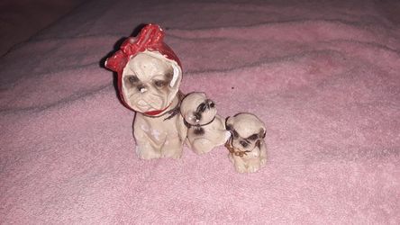 Vintage Chalk Dog and Pups
