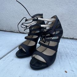 Woman’a Heels W 6 1/2