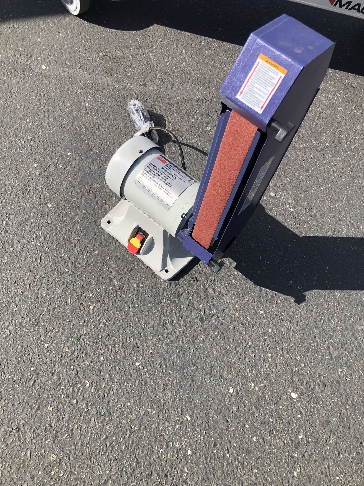 DAYTON Belt Grinder: