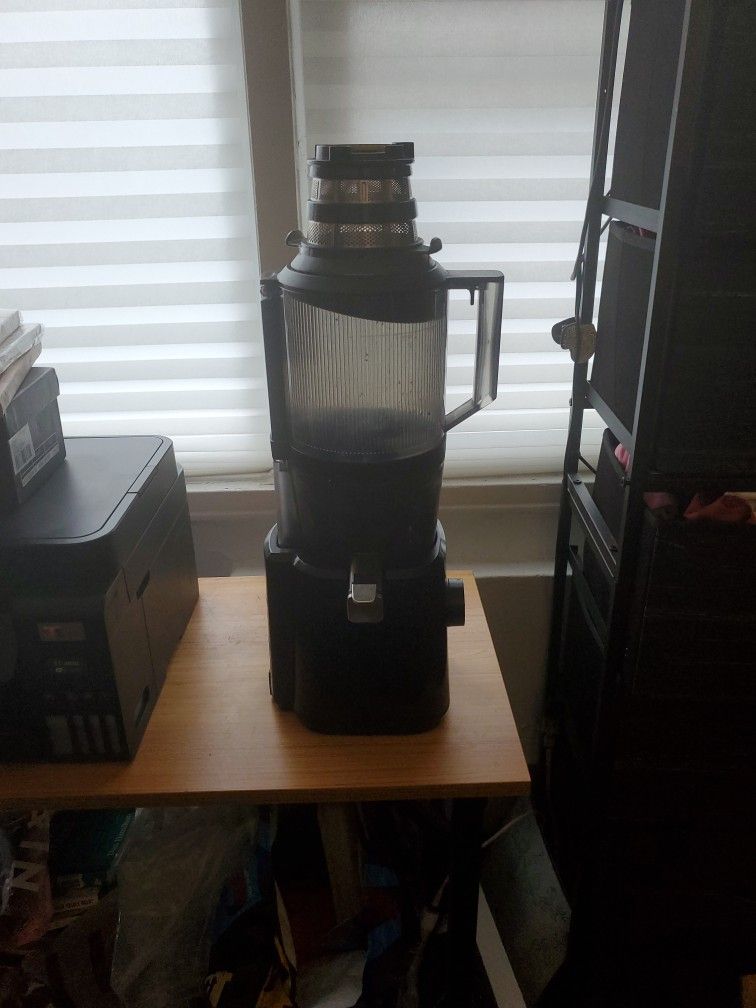 Nama 2 Juicer