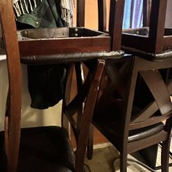 Dining table Chairs- Free!