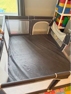 Free playpen
