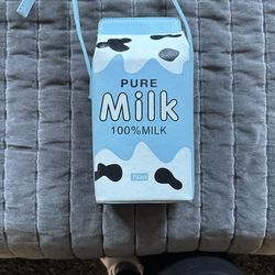 Milk Purse