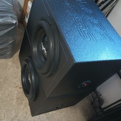 (((1))) 12" Skar Audio EVL/Ported Box (((READ ENTIRE AD)))
