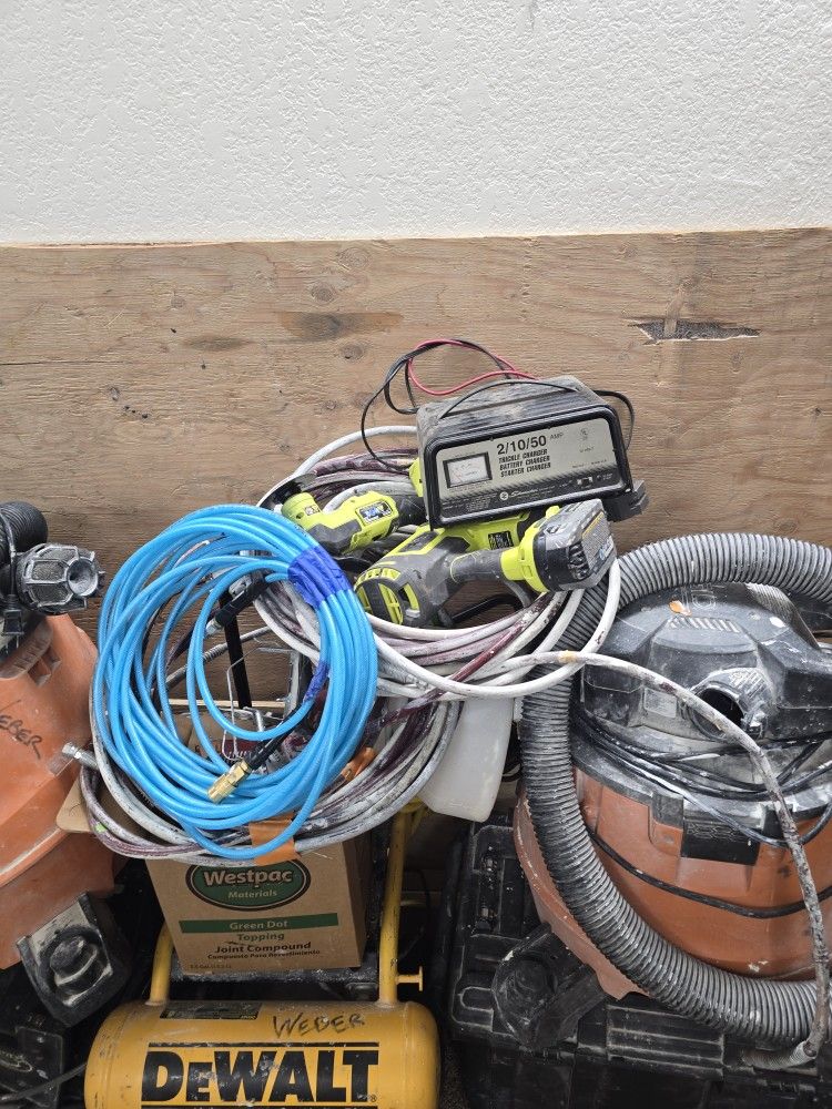 Lots Of Tools Moving Sale