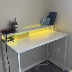 White Desk