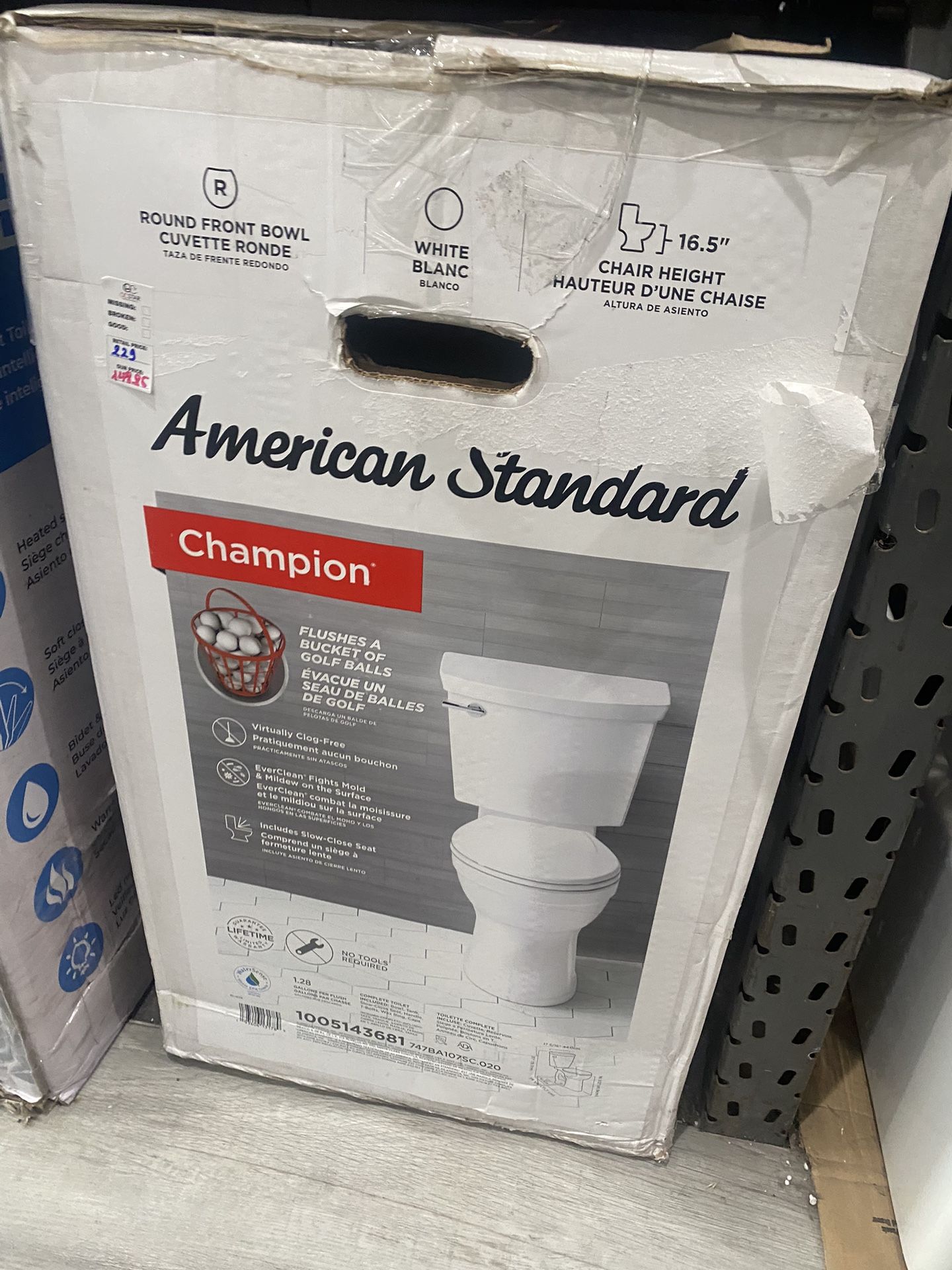 American Standard Champion Round Toilet for Sale in Garden Grove, CA
