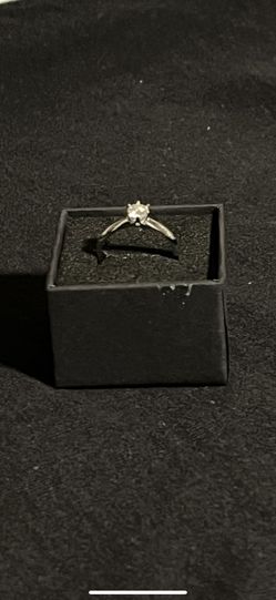 0.5 CT Moissanite Ring | D-Color VVS | 925 Sterling Silver | W/ Auth. Paperwork