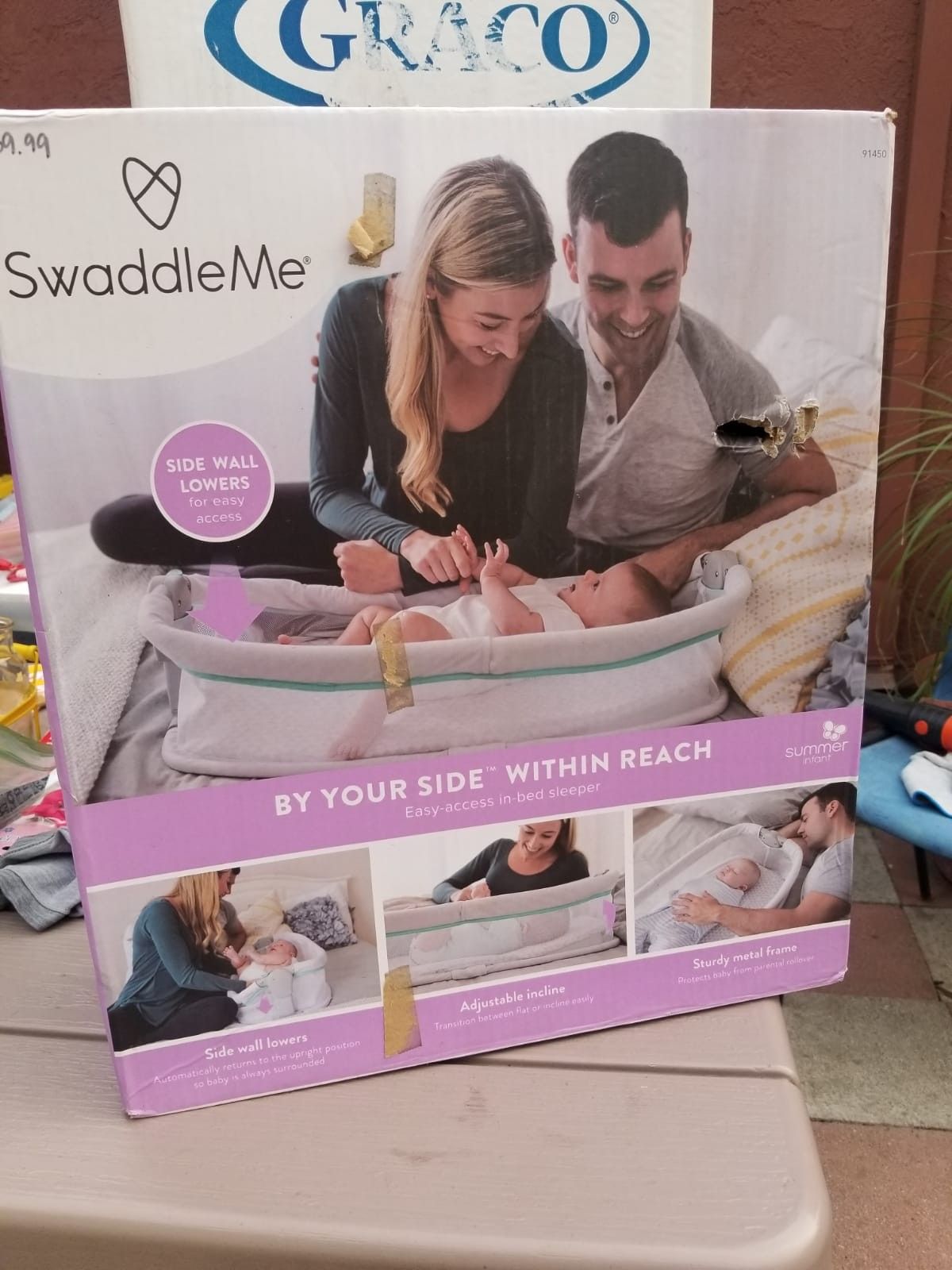 SwaddleMe by your side bassinet