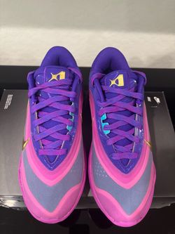 Nike A’one Basketball Sneakers women’s size 6.5 Brand New