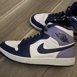 Air Jordan 1 Mid "Sky J Purple" Size 9