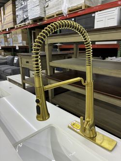 Brushed Gold Commercial Style Pull-Down Kitchen Faucet