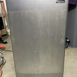 Magic Chef Mini Fridge