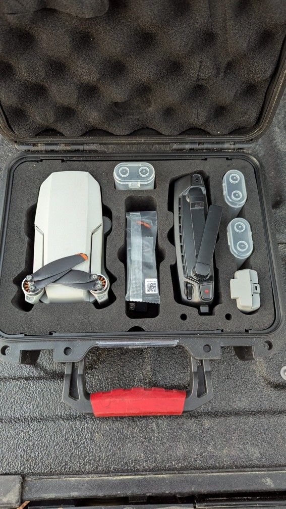 DJI Mini SE Drone Bundle