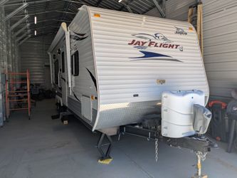 2011 Jayco Jay Flight G2 23FB Travel Trailer