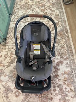 Uppa Baby Newborn car seat