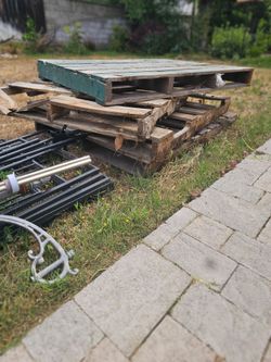 Free pallets