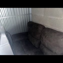 Recliner sofa