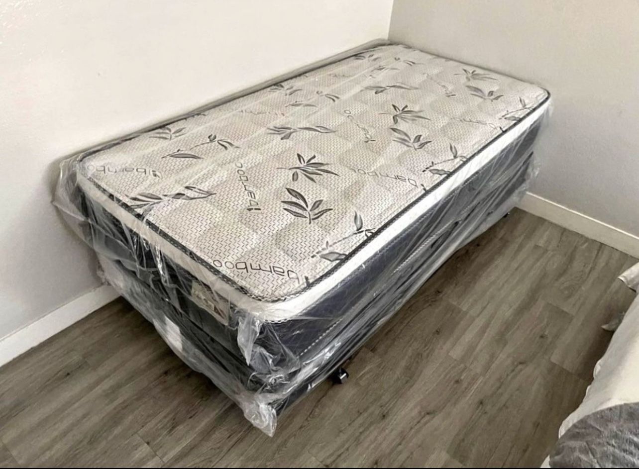 Twin Size Mattress & Box Spring New 