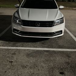 2018 Volkswagen Passat